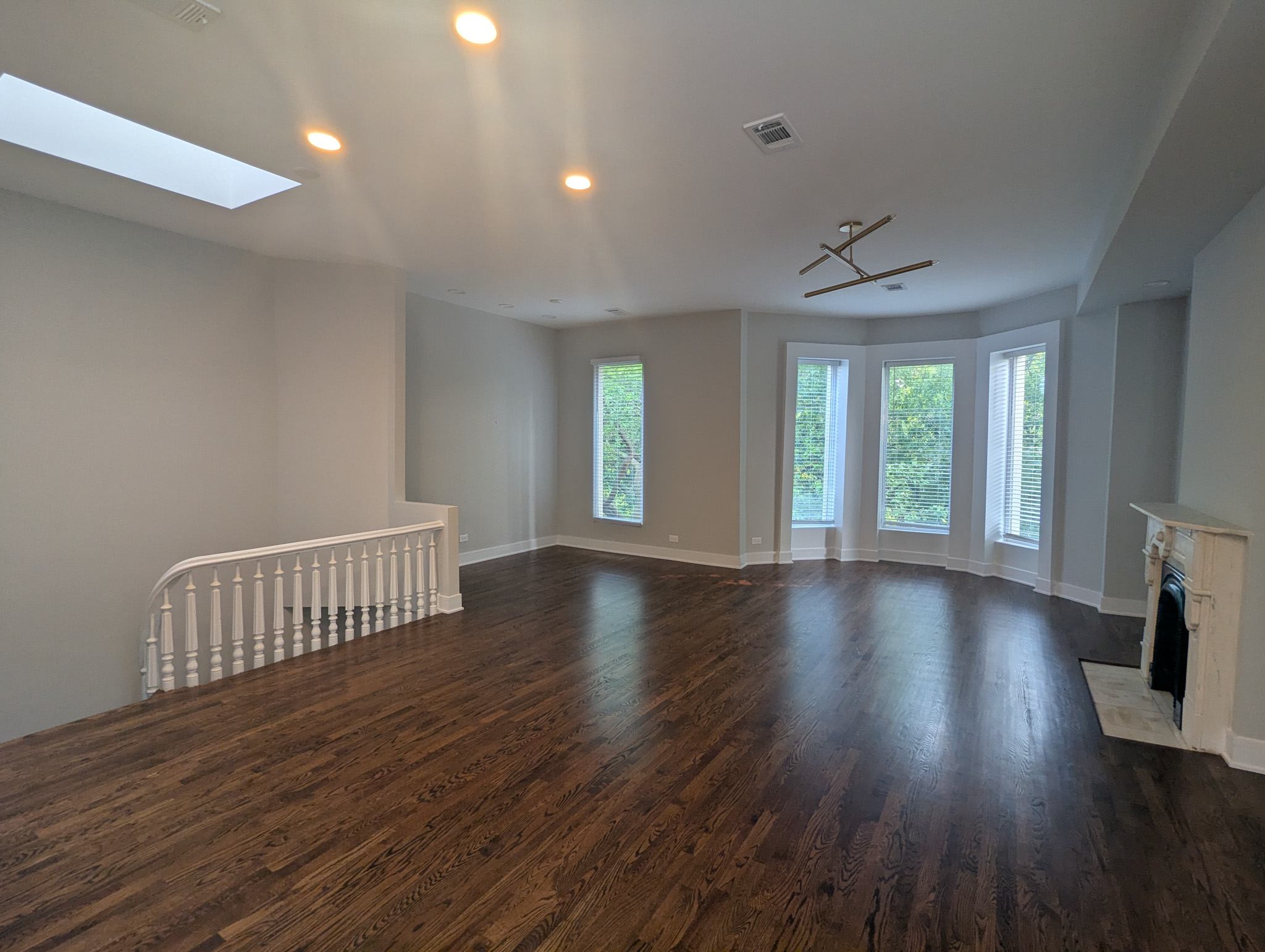 1431-33 N. Wicker Park Ave. 1431-33 N. Wicker Park Ave., Chicago, IL 60622 West Town - Leasing by Cross Street